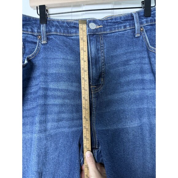 Torrid Perfect Boyfriend Ankle Classic Blue Demin Jeans Women’s Sz 26T - Picture 10 of 12